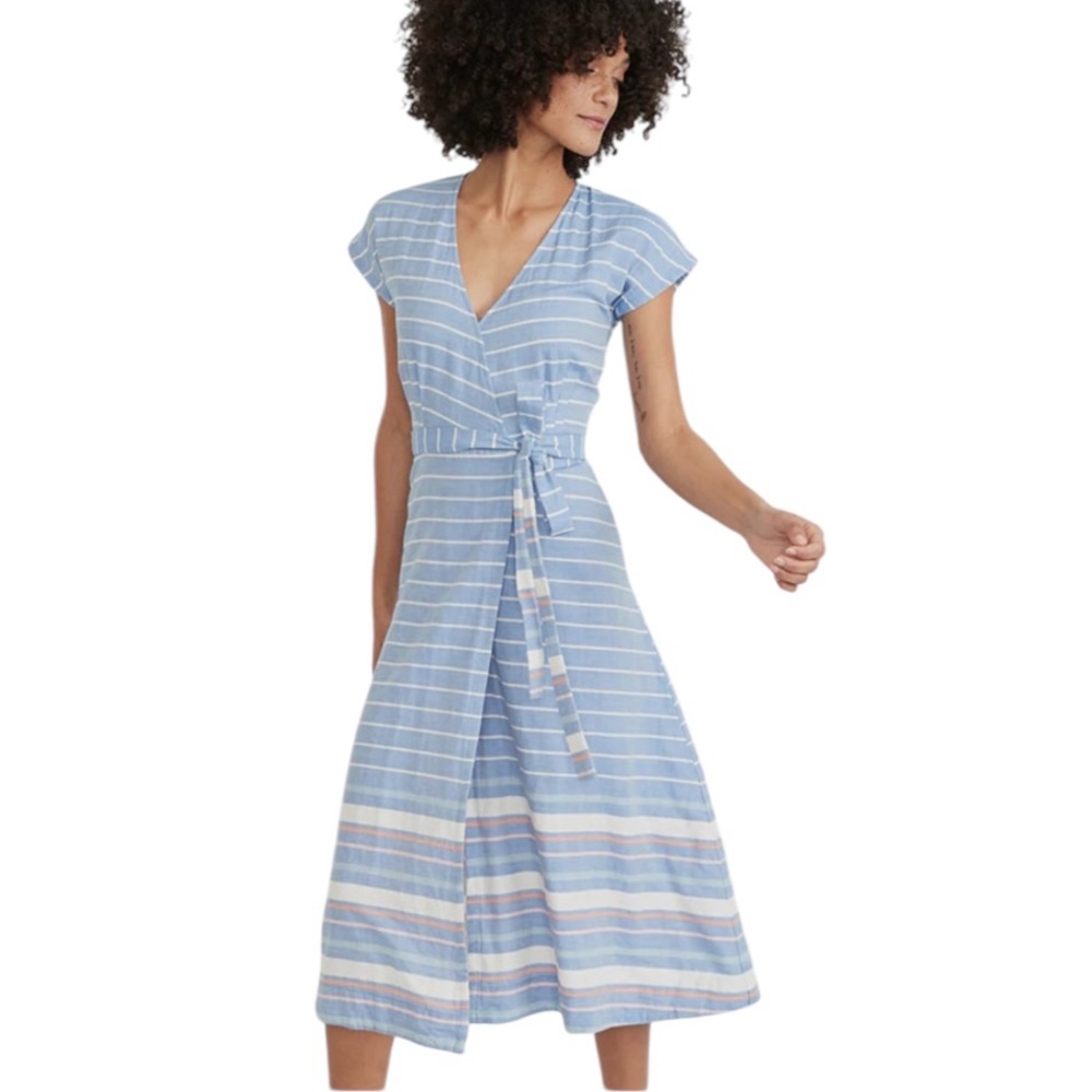 Fits like a small - Marine Layer Blue Striped Midi Dress